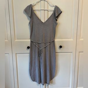 O’Neil Striped Dress With Flutter Sleeve